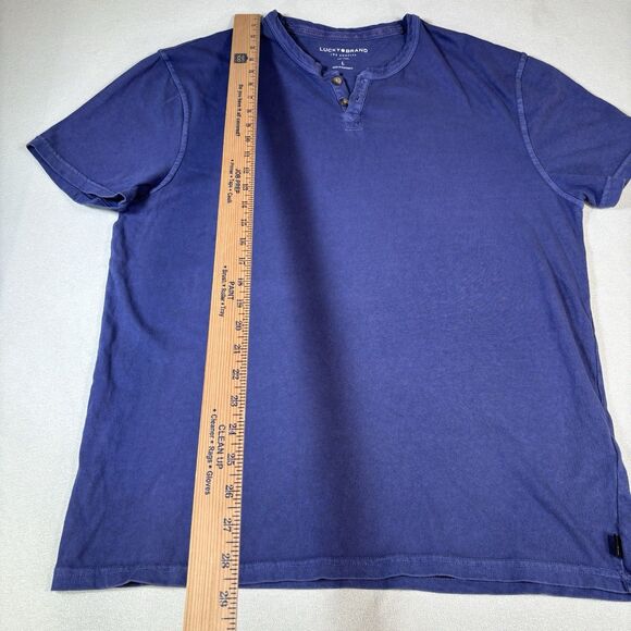 Lucky Brand Shirt Mens Large Short Sleeve Henley Purple Blue Garment Washed - Picture 9 of 9
